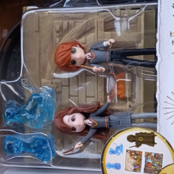 PERFECT GIFT! NEW Harry Potter play set - Picture 2 of 7